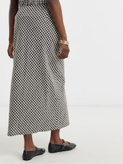 JD Williams White Gingham Midi Skirt - Image 2 of 4