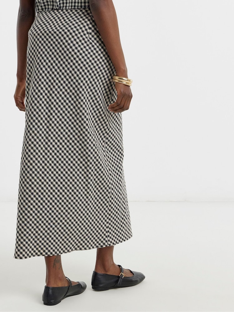 JD Williams White Gingham Midi Skirt - Image 2 of 4 JD Williams White Gingham Midi Skirt - Image 2 of 4