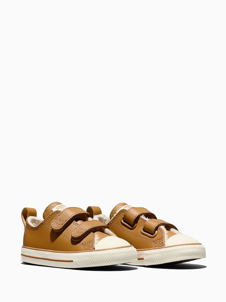 Converse Brown Chuck Taylor Cozy Leather Low Trainers - Image 2 of 5 Converse Brown Chuck Taylor Cozy Leather Low Trainers - Image 2 of 5