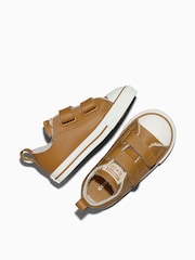 Converse Brown Chuck Taylor Cozy Leather Low Trainers - Image 3 of 5