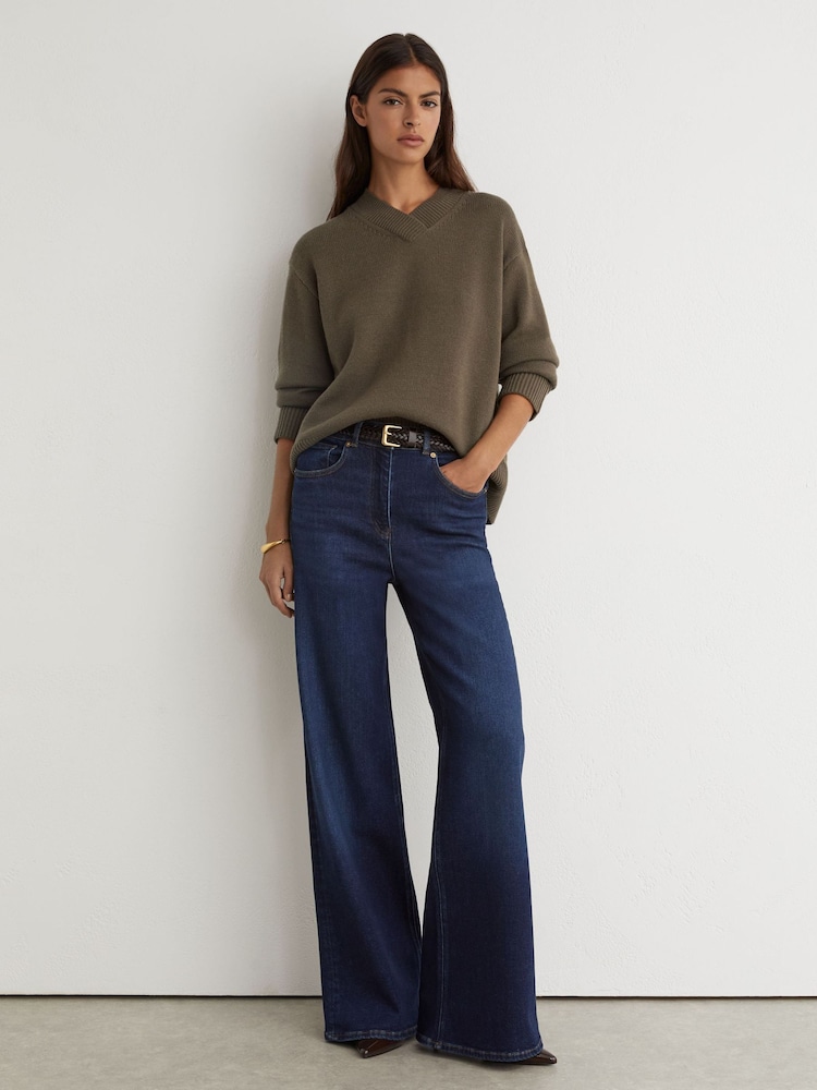 Reiss Khaki Green Mari Wool-Cashmere V-Neck Jumper - Image 1 of 6 Reiss Khaki Green Mari Wool-Cashmere V-Neck Jumper - Image 1 of 6