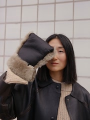 BINIBAMBA Toast Sheepskin Buggy Mitts - Image 3 of 4