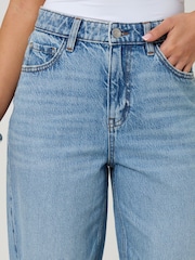 Threadbare Light Wash Blue Petite Barrel Leg Jeans - Image 4 of 4