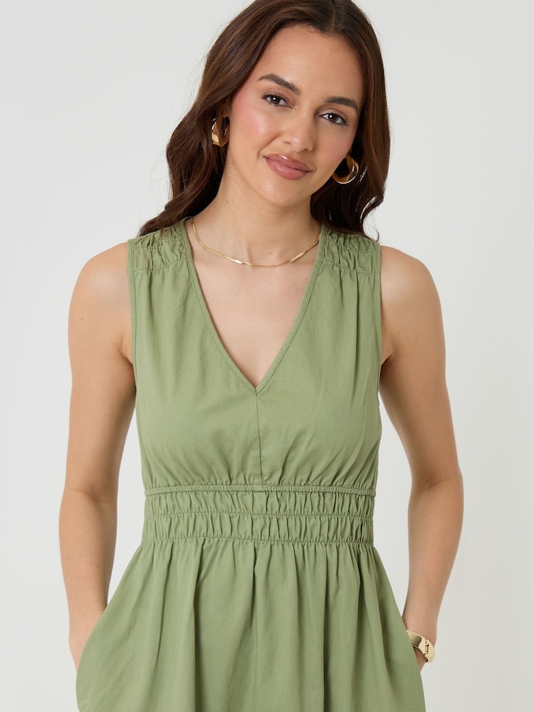 Threadbare Green Ruched Waist Denim Midi Dress - Image 4 of 4 Threadbare Green Ruched Waist Denim Midi Dress - Image 4 of 4