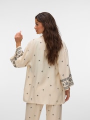 VERO MODA Cream 3/4 Sleeve Open Kimono Sleeve Top - Image 2 of 5