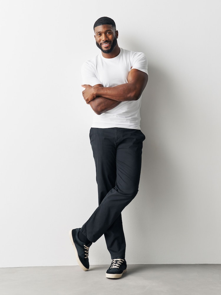 White Muscle Fit Essential Cotton T-Shirt - Image 2 of 5