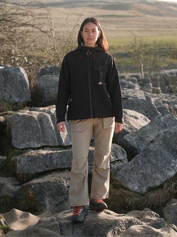 Sealskinz Black Ashwellthorpe Waterproof Packable Jacket - Image 1 of 6 Sealskinz Black Ashwellthorpe Waterproof Packable Jacket - Image 1 of 6