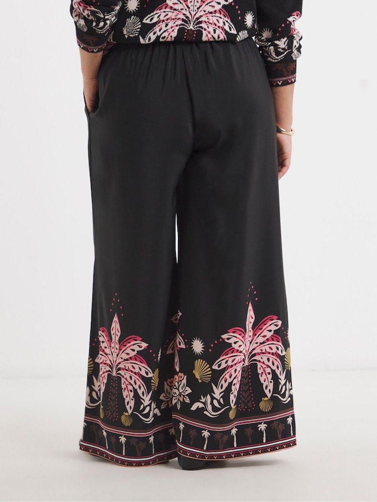 Simply Be Black Palm Printed Wide Leg Trousers - Image 4 of 4