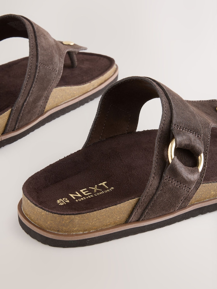 朱古力啡色 - Toe Thong Footbed Sandals With Hardware - 圖片 9/9