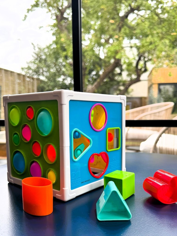 University Games Pop And Discover Activity Cube - Image 4 of 4 University Games Pop And Discover Activity Cube - Image 4 of 4