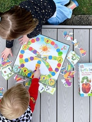 University Games Green Let's Feed The Very Hungry Caterpillar Game - Image 2 of 3