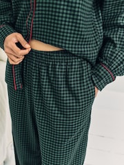 Chelsea Peers Green Cotton Embroidered Skiing Chip the Cockapoo Gingham Long Pyjamas Set - Image 6 of 6