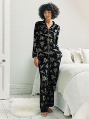 Chelsea Peers Black Velour Gold Foil Shooting Stars Long Pyjamas Set - Image 1 of 9