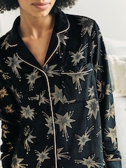 Chelsea Peers Black Velour Gold Foil Shooting Stars Long Pyjamas Set - Image 3 of 9