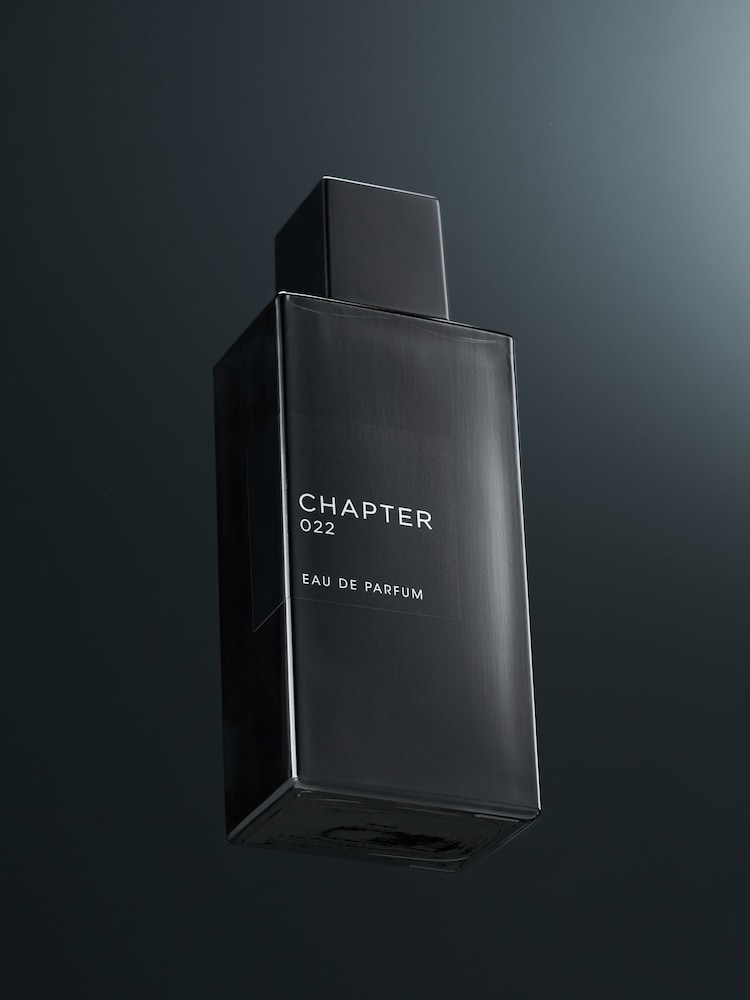 Chapter 022 200ml Eau de Parfum - Image 2 of 2 Chapter 022 200ml Eau de Parfum - Image 2 of 2