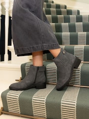 Novo Black Wide Fit Darlina Flat Chelsea Ankle Boots - Image 1 of 6