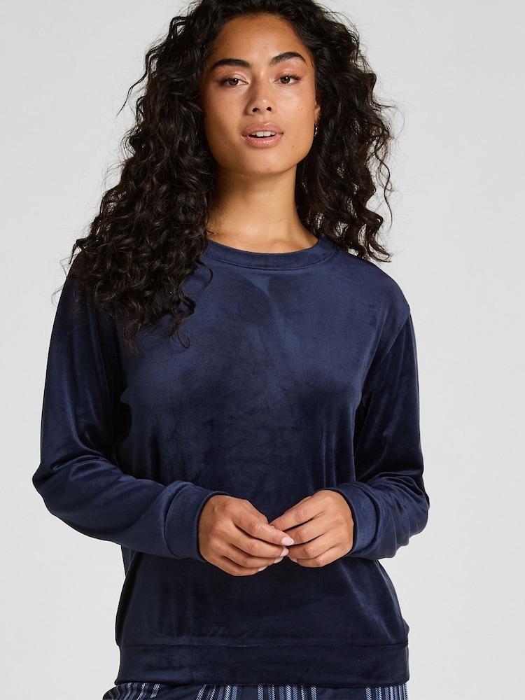 Hunkemoller Velvet Pyjamas Set - Image 1 of 5 Hunkemoller Velvet Pyjamas Set - Image 1 of 5