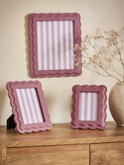 Scalloped Wooden Photo Frame - სურათი 2 5-დან