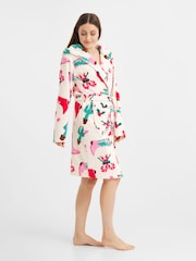 Urban Threads Urban Threads Cream Cowgirl Christmas Fleece Dressing Gown - Imagen 5 de 5
