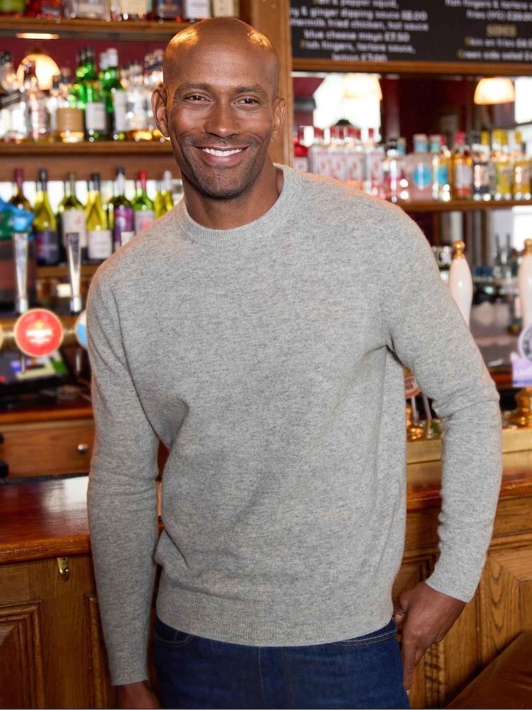 Savile Row Company Grey Merino Wool Cashmere Blend Crew Neck Jumper - Image 1 of 4 Savile Row Company Grey Merino Wool Cashmere Blend Crew Neck Jumper - Image 1 of 4