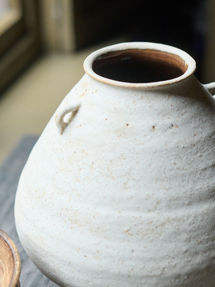 Abigail Ahern Off White Lorewood Ceramic Textured Vase - Image 2 of 4