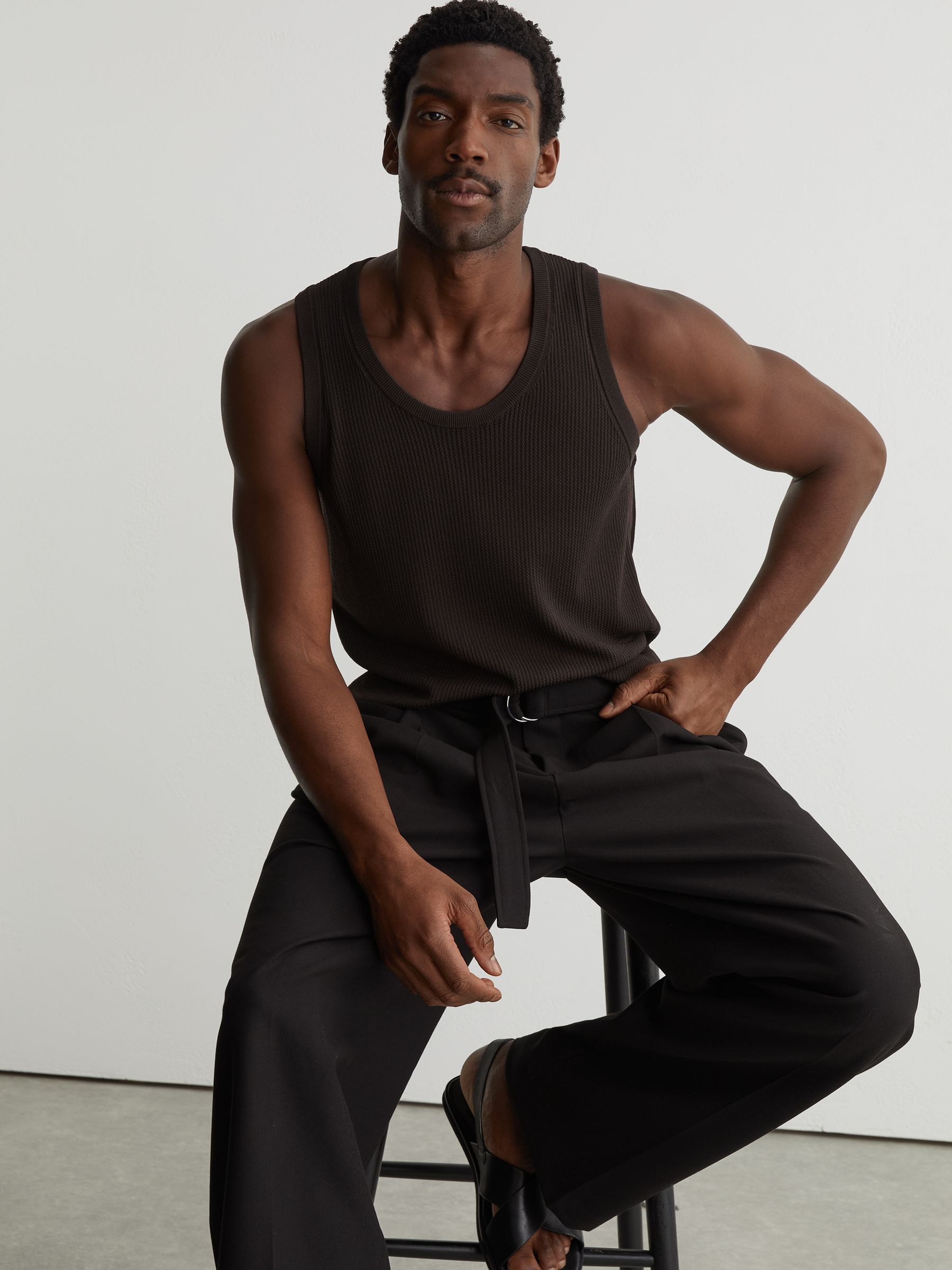 Buy Reiss Chocolate Brown Watson Textured-Knit Round-Neck Vest