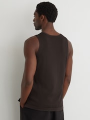 Reiss Chocolate Brown Watson Textured-Knit Round-Neck Vest - Image 7 of 8