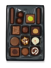 Hotel Chocolat Milk to Caramel H-Box Gift - Image 2 of 4