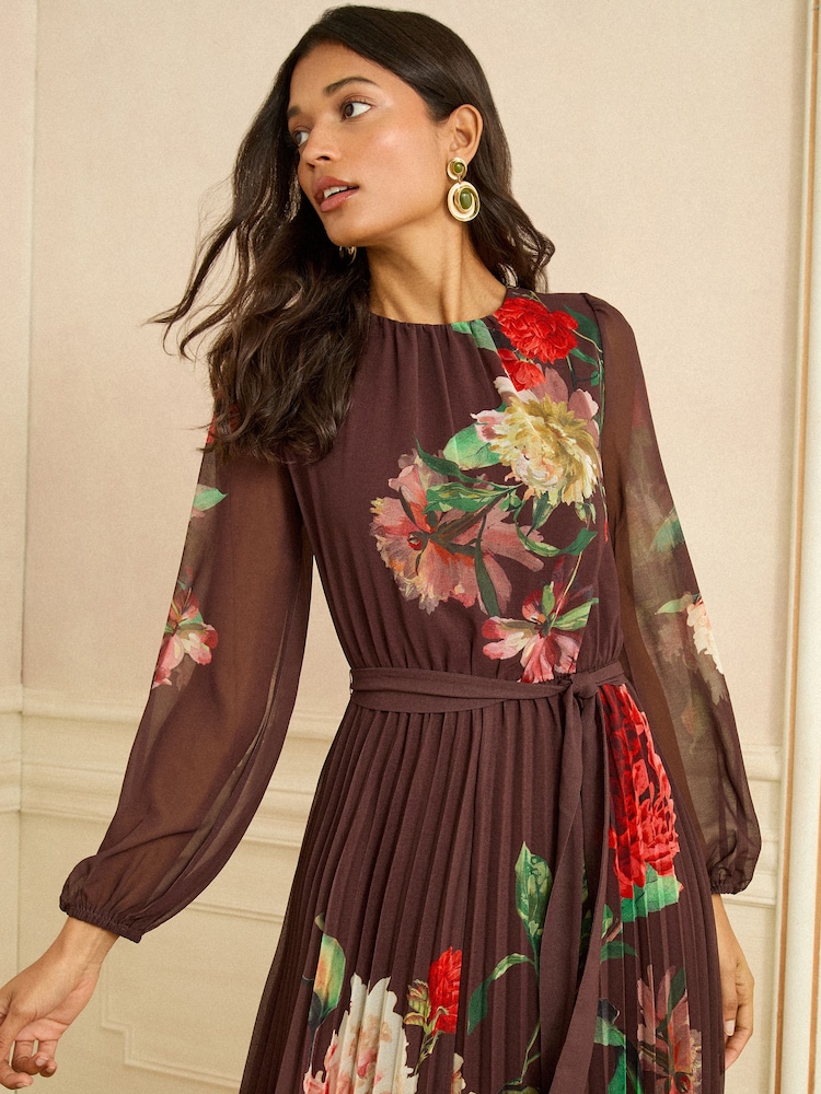 Love & Roses Chocolate Floral Printed Crew Neck Pleated Long Sleeve Midi Dress - Image 2 of 4 Love & Roses Chocolate Floral Printed Crew Neck Pleated Long Sleeve Midi Dress - Image 2 of 4