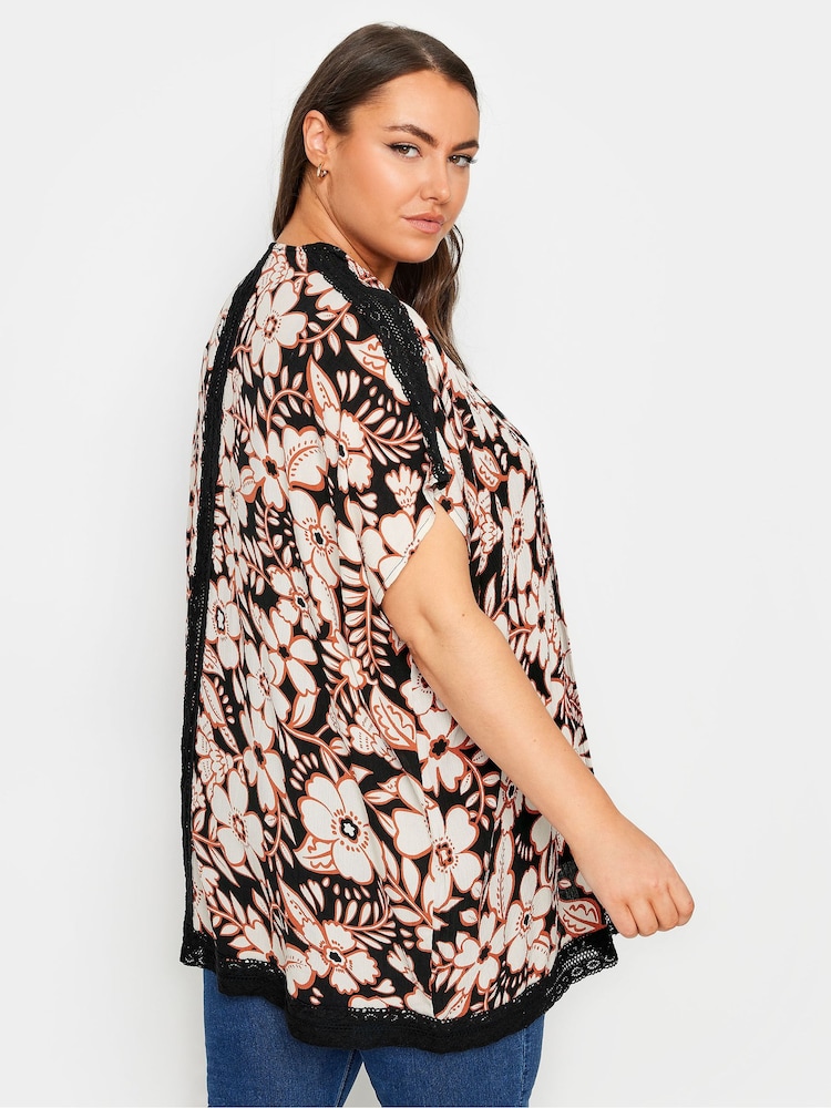 Yours Curve Black Black Floral Print Crochet Trim Kimono - Image 3 of 5