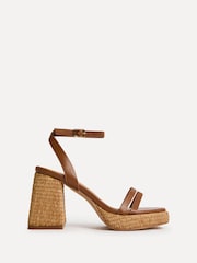 Linzi Ayla Strappy Raffia Platform Heel Sandals - Imagen 2 de 5