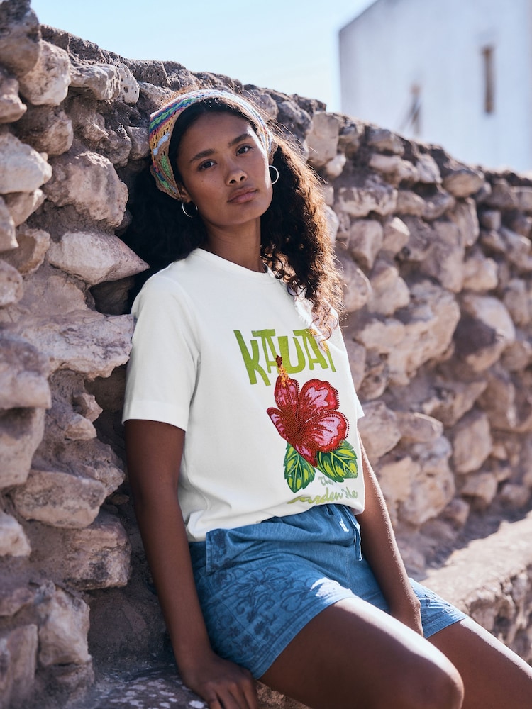 White Short Sleeve Crew Neck T-Shirt - Image 2 of 4