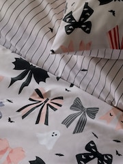 Natural Bows Halloween Reversible Duvet Cover and Pillowcase Set - Image 3 of 4