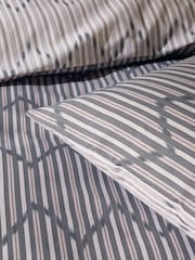 Grey Stripe Chevron Reversible Bed Set - Image 4 of 6