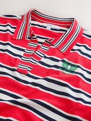 أحمر مقلم - توب بولو محبوك بملمس ناعم وغني بالقطن - صورة 6 من 7