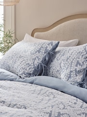 Blue Floral Jacquard Textured Duvet Cover and Pillowcase Set - Image 3 of 5