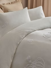White Pumpkin Tufted Brushed Cotton Duvet Cover and Pillowcase Set - Image 2 of 4