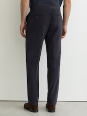 Azul marino - Reiss Regent Brushed Twill Tailored-Fit Trousers - Imagen 5 de 6