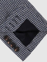 Reiss Navy Piccolino Houndstooth Single-Breasted Blazer Cotton-Blend Tailored-Fit - Image 6 of 7