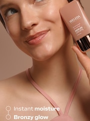 Weleda Sunkissed Bronzing Face Serum Drops with Yuzu Facial Serum for Instant Moisture  Bronzy Glow 100 Certified Natural - Image 4 of 6