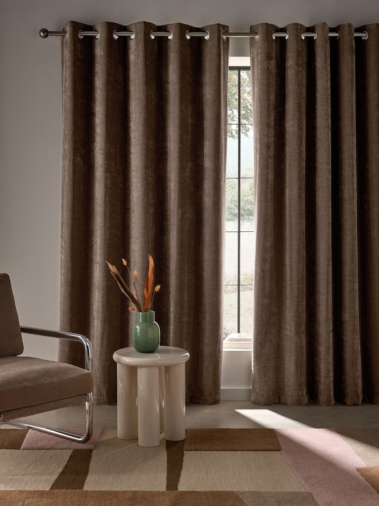 Mink Brown Fine Chenille Blackout/Thermal Eyelet Curtains - Image 2 of 5