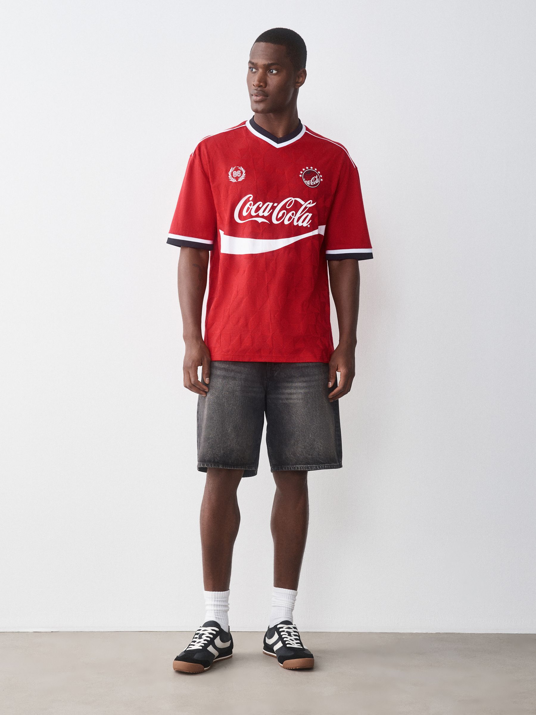 Next：日本 レッド・コカコーラ - ライセンスフットボールTシャツ from
