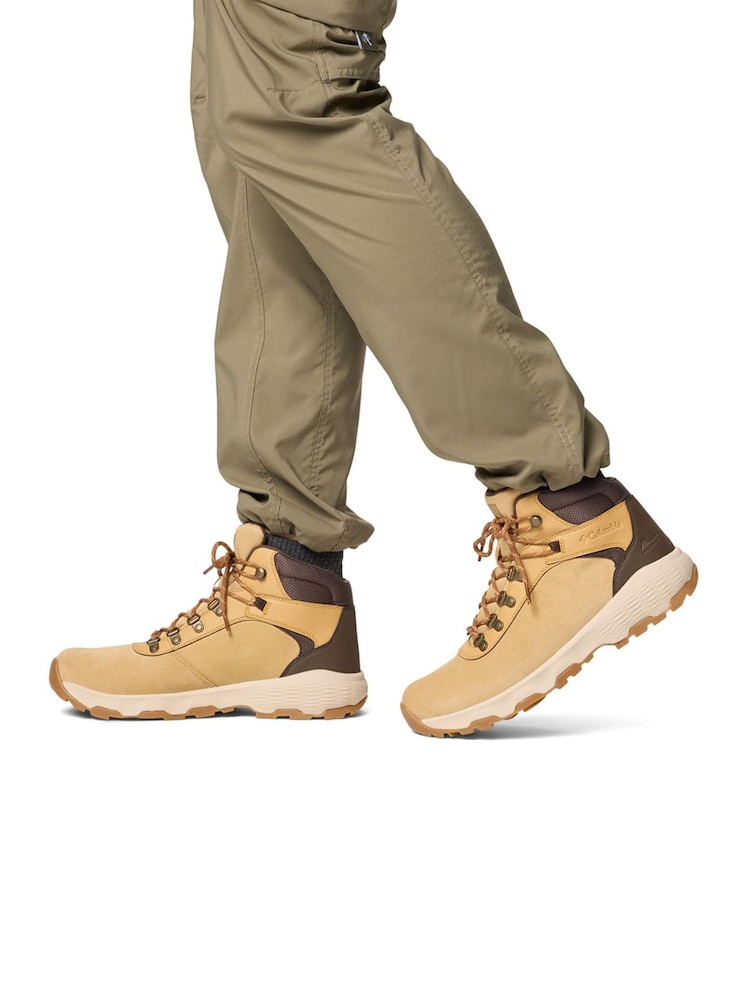 Columbia Newton Wander Brown Boots - Image 1 of 4 Columbia Newton Wander Brown Boots - Image 1 of 4