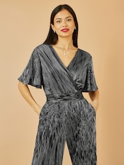 Yumi Black Pleated Jumpsuit With V-Neck - Image 4 of 4