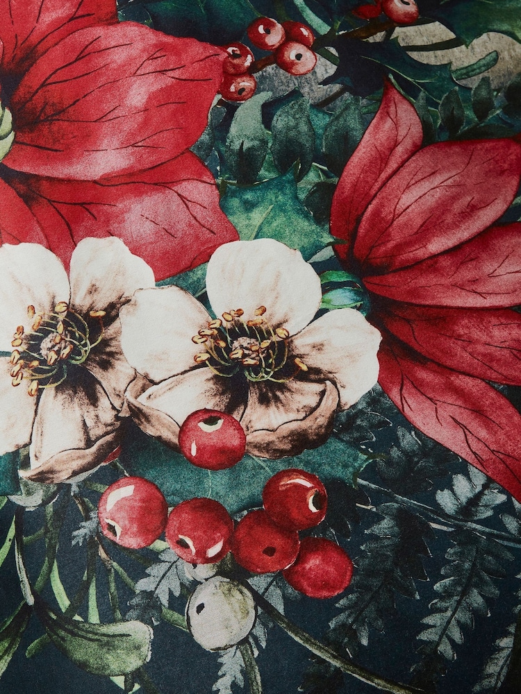 Joe Browns Green Winter Wonderland Reversible Duvet Set - Image 6 of 6 Joe Browns Green Winter Wonderland Reversible Duvet Set - Image 6 of 6