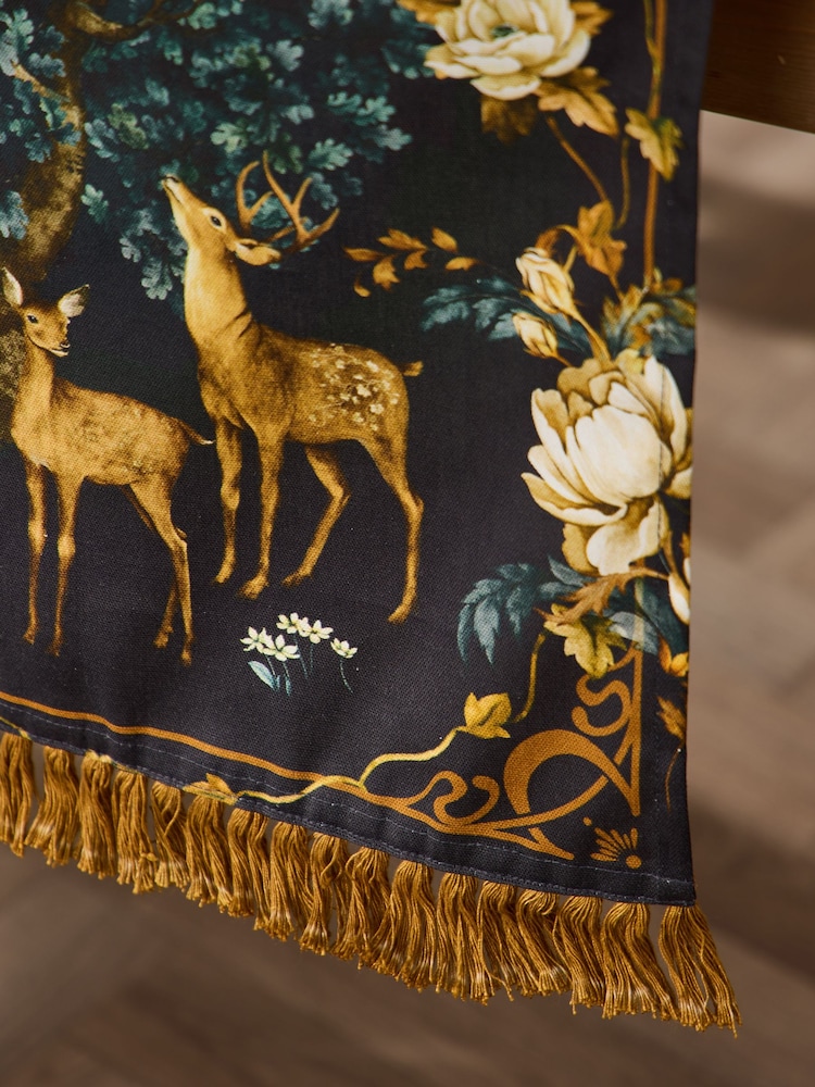 Joe Browns Green Forest Oasis Table Runner - Image 3 of 3 Joe Browns Green Forest Oasis Table Runner - Image 3 of 3