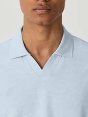 Azul claro - Short Sleeve Trophy Neck Pique Polo Shirt - Imagen 4 de 7