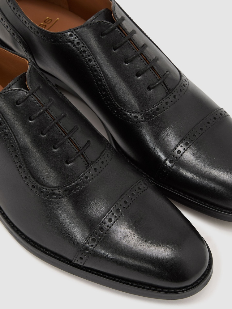Reiss Black Morgan Leather Brogue-Detail Oxford Shoes - Image 5 of 5