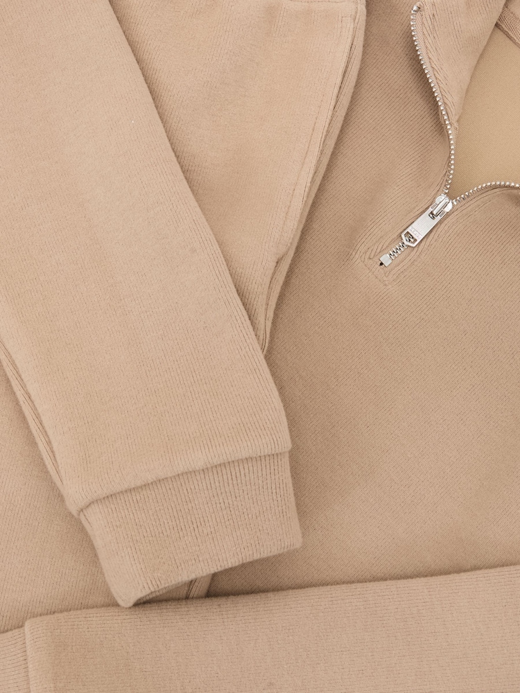 Reiss Camel Bosser 13-14 yrs Half-Zip Sweatshirt and Joggers Set - Image 6 of 6 Reiss Camel Bosser 13-14 yrs Half-Zip Sweatshirt and Joggers Set - Image 6 of 6