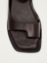 Alohas Brown Tebas Leather Sandals - Image 5 of 5